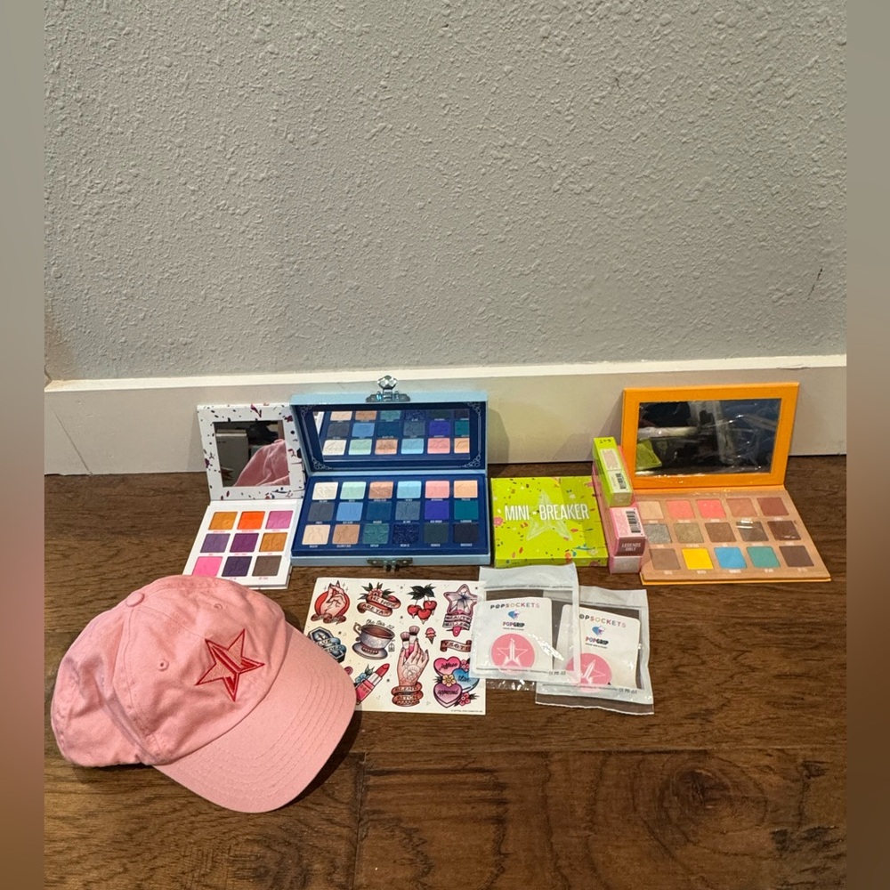 Lightly used and NIB Jeffree Star bundle